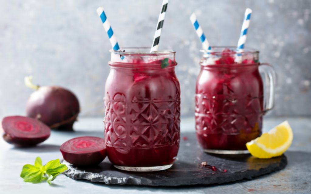 Beetroot and lemon juice